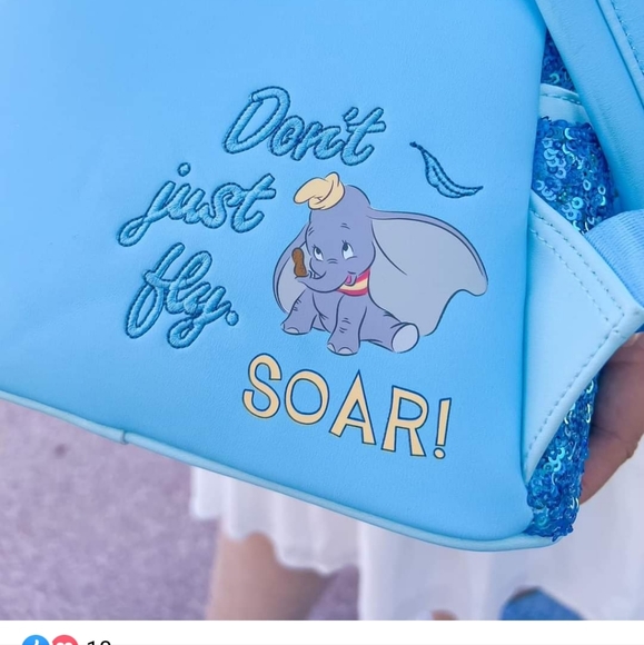 Dumbo Sequin Exclusive Loungefly backpack Brand new - Picture 3 of 15